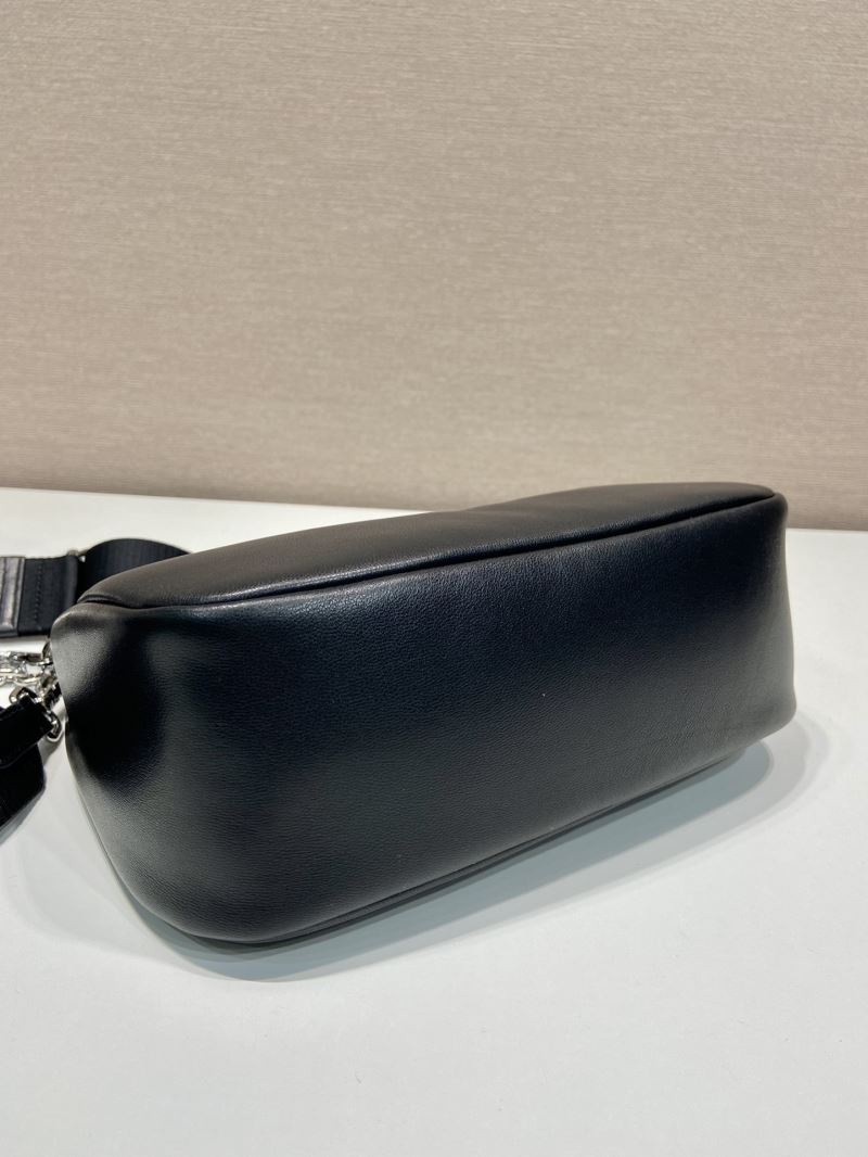 Pra*a hobo bags